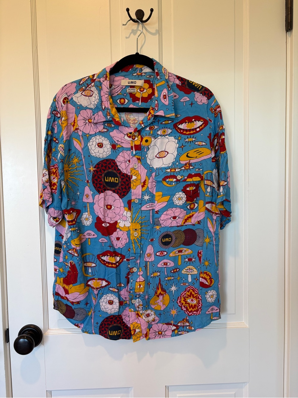 UMO Graphic Short-Sleeve Shirt